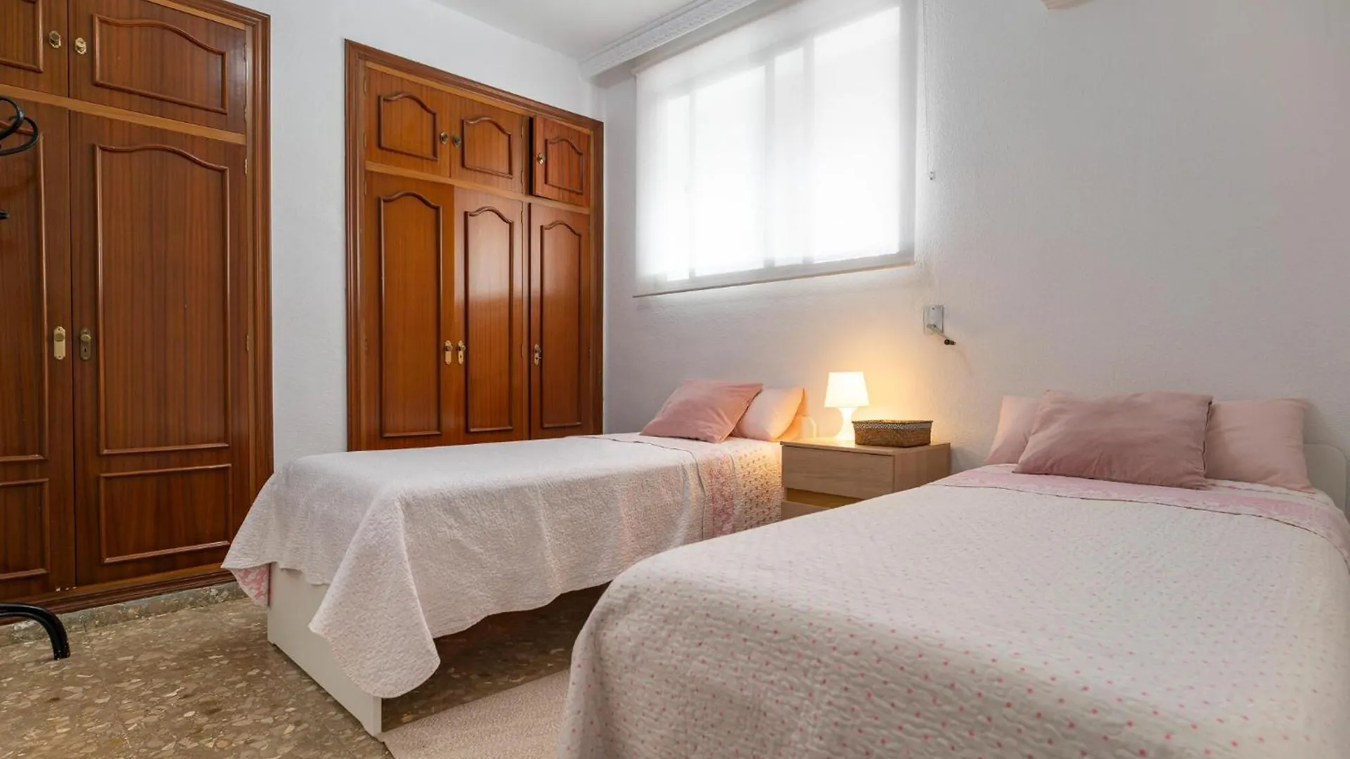 Cozy Apartment In Malaga With Kitchen 托雷莫利诺斯