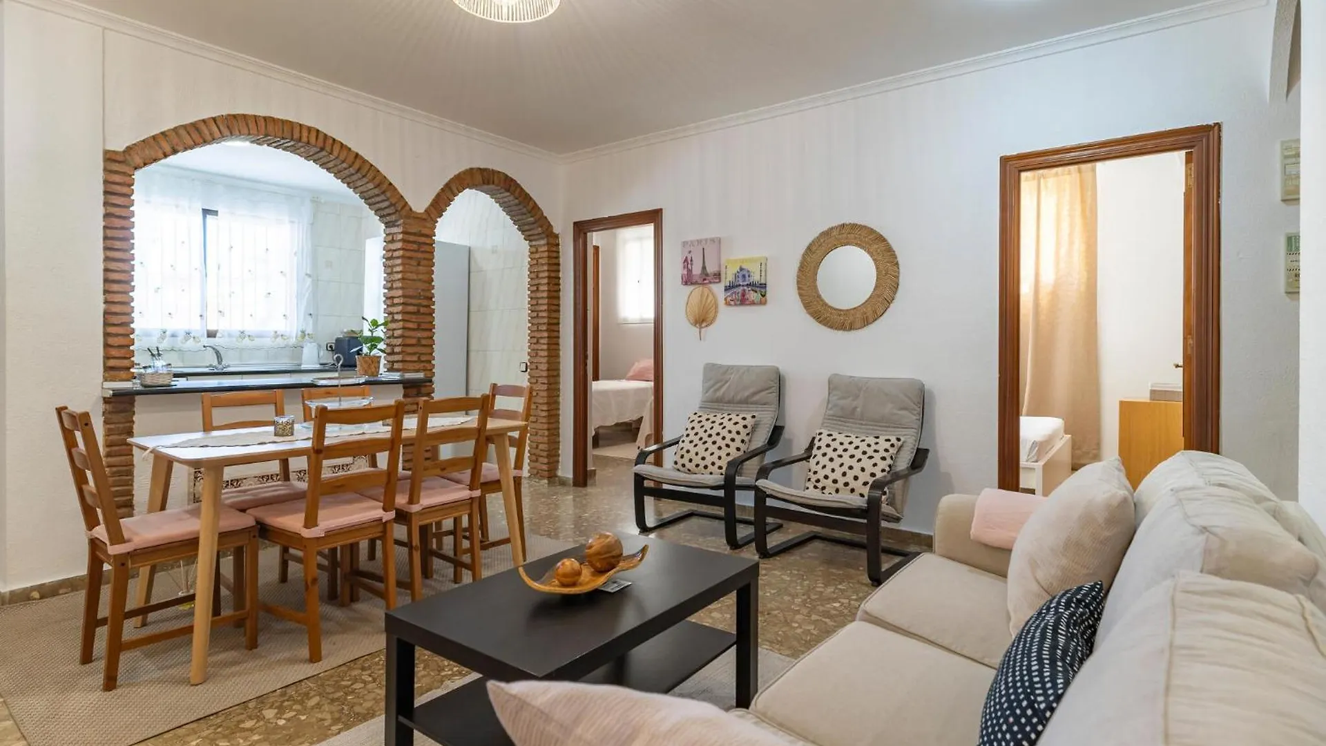 Cozy Apartment In Malaga With Kitchen Τορρεμολίνος