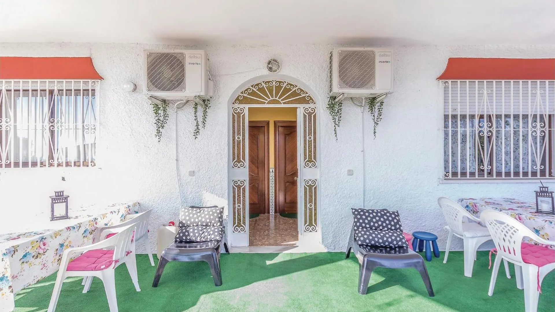 Cozy Apartment In Malaga With Kitchen Torremolinos